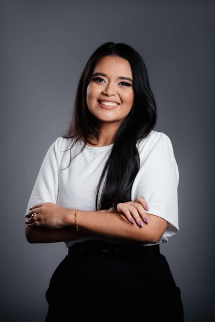 Gabriele Amorim, corretora do Redação Online