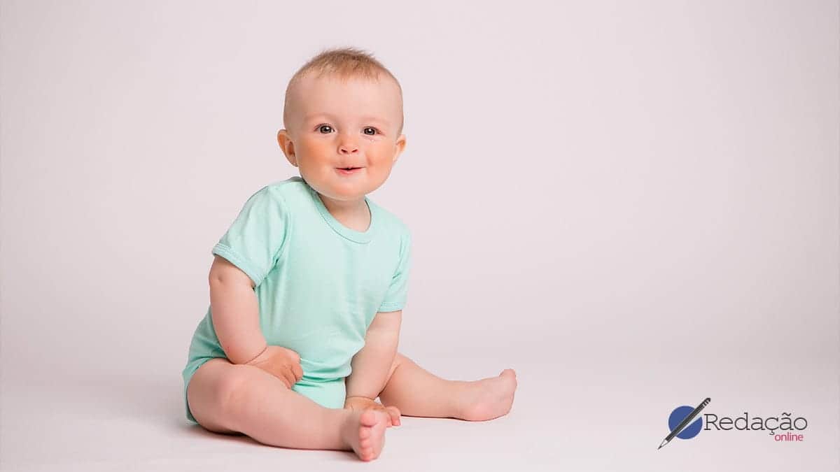 A influência da imagem e do comportamento materno na formação da identidade da criança