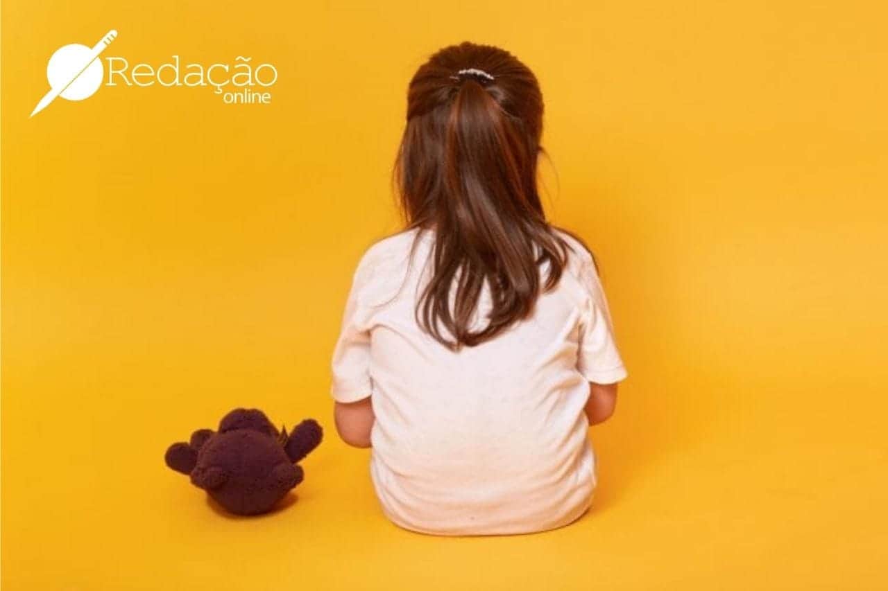 COMBATER A PEDOFILIA