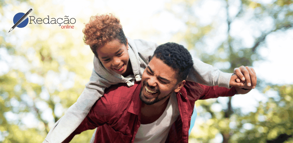 pai brincando com a filha