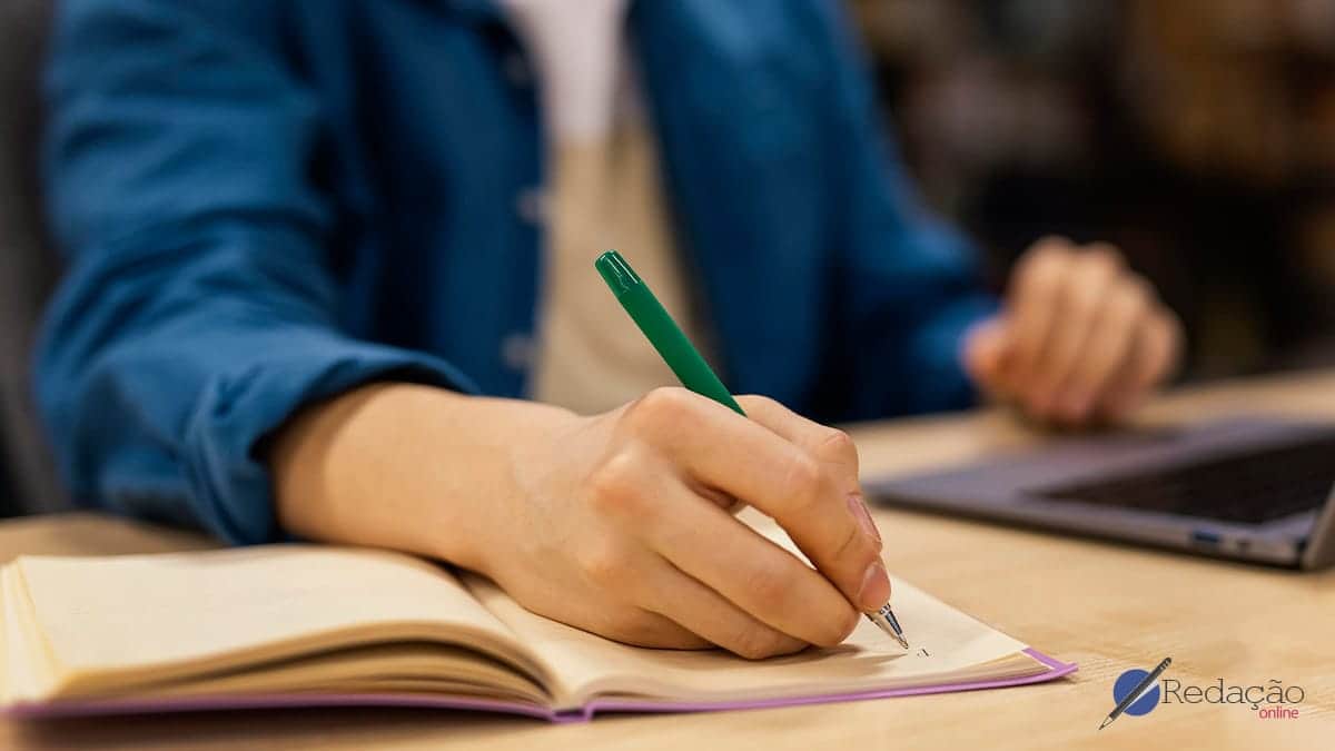Modelo de Desenvolvimento Nota 1000: Estratégia para Atingir a Nota Máxima na Redação do ENEM!