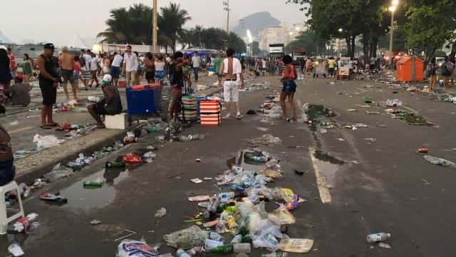 Tema de redação: O lado negativo do carnaval