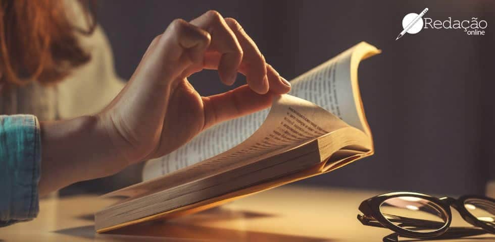 8 temas de filosofia para inserir em suas redações